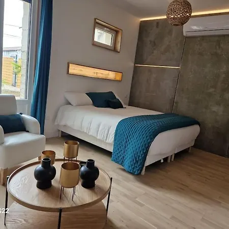 Διαμέρισμα Chic Sauna Et Bain
