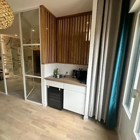 Lägenhet Chic Sauna Et Bain *
