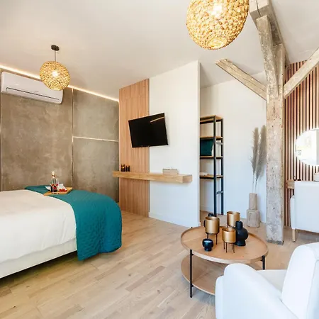 Διαμέρισμα Chic Sauna Et Bain